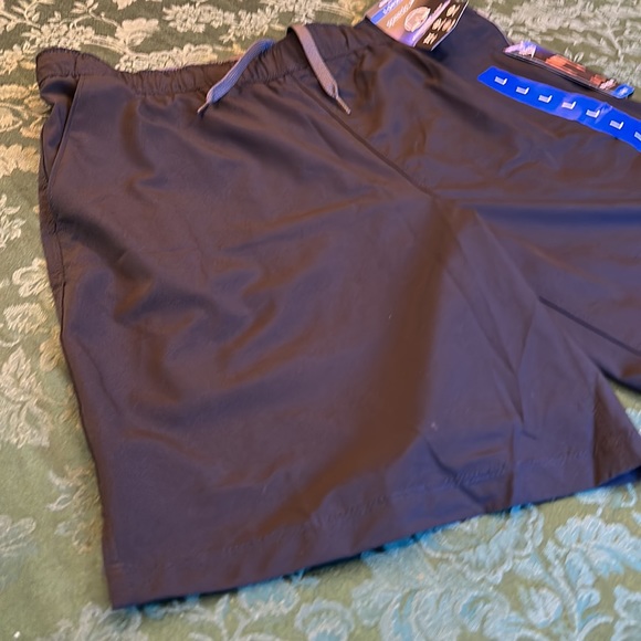 Speedo Swim Shorts Trunks Men's Sz largeTech Volley Comfort Liner Black/Grey NWT - Picture 4 of 9